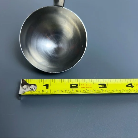 Vollrath 5862 Stainless Steel Ladle 2 Ounce Condiments Dressing - Picture 7 of 8